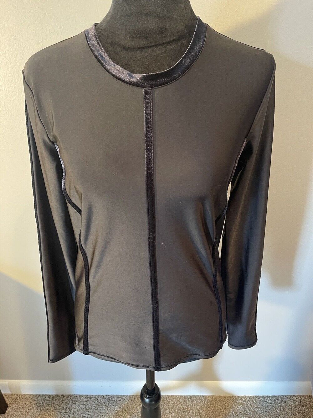 Puma Dry Cell Women's Nocturnal Velvet Long Sleeve Black Athletic Shirt SZ L
